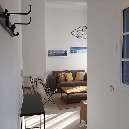 Apartment De Standing Au Coeur De Saint-jean-de-luz, A 200m De La - Fr-1-239-595 Saint-Jean-de-Luz