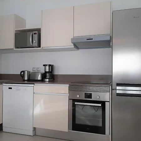 De Standing Au Coeur De Saint-jean-de-luz, A 200m De La - Fr-1-239-595 Saint-Jean-de-Luz