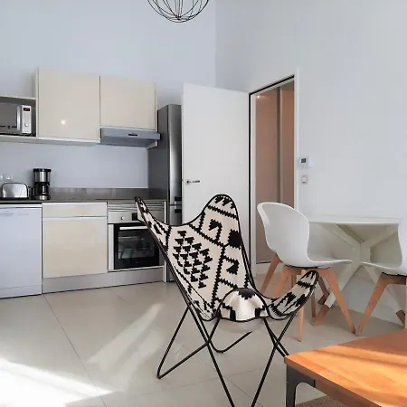 De Standing Au Coeur De Saint-jean-de-luz, A 200m De La - Fr-1-239-595 Apartment *